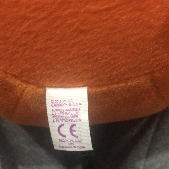 💕Host Pick💕 Ty Classic Disney Plush Toy - Tigger - Picture 8 of 8